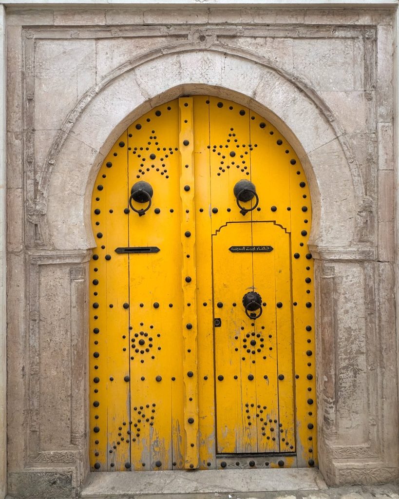 A Tunisian door